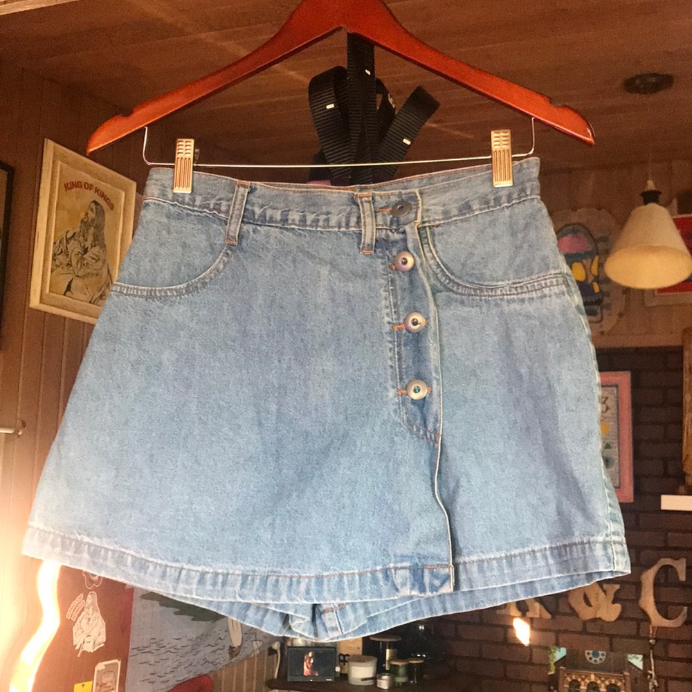 Vintage Not Guilty light wash light denim Skort shorts size 7/8 high waist